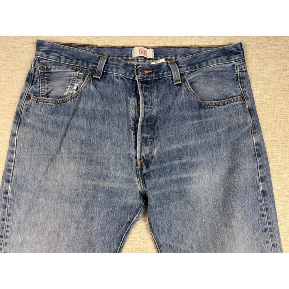 Vintage Levis 501 Mens 36x30 Jeans Light Distress Festival Faded Denim - Picture 2 of 13